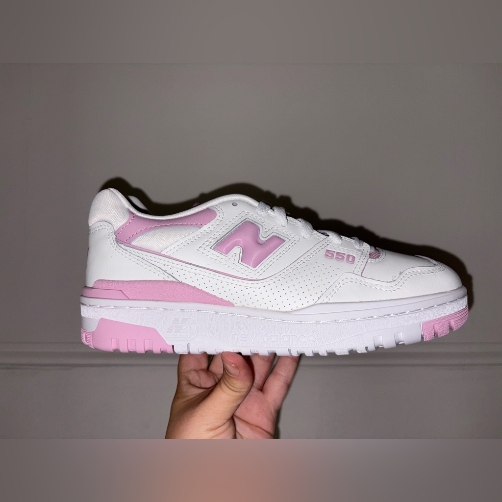 Womens New Balance 550